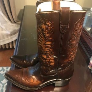 Men’s cowboy boots